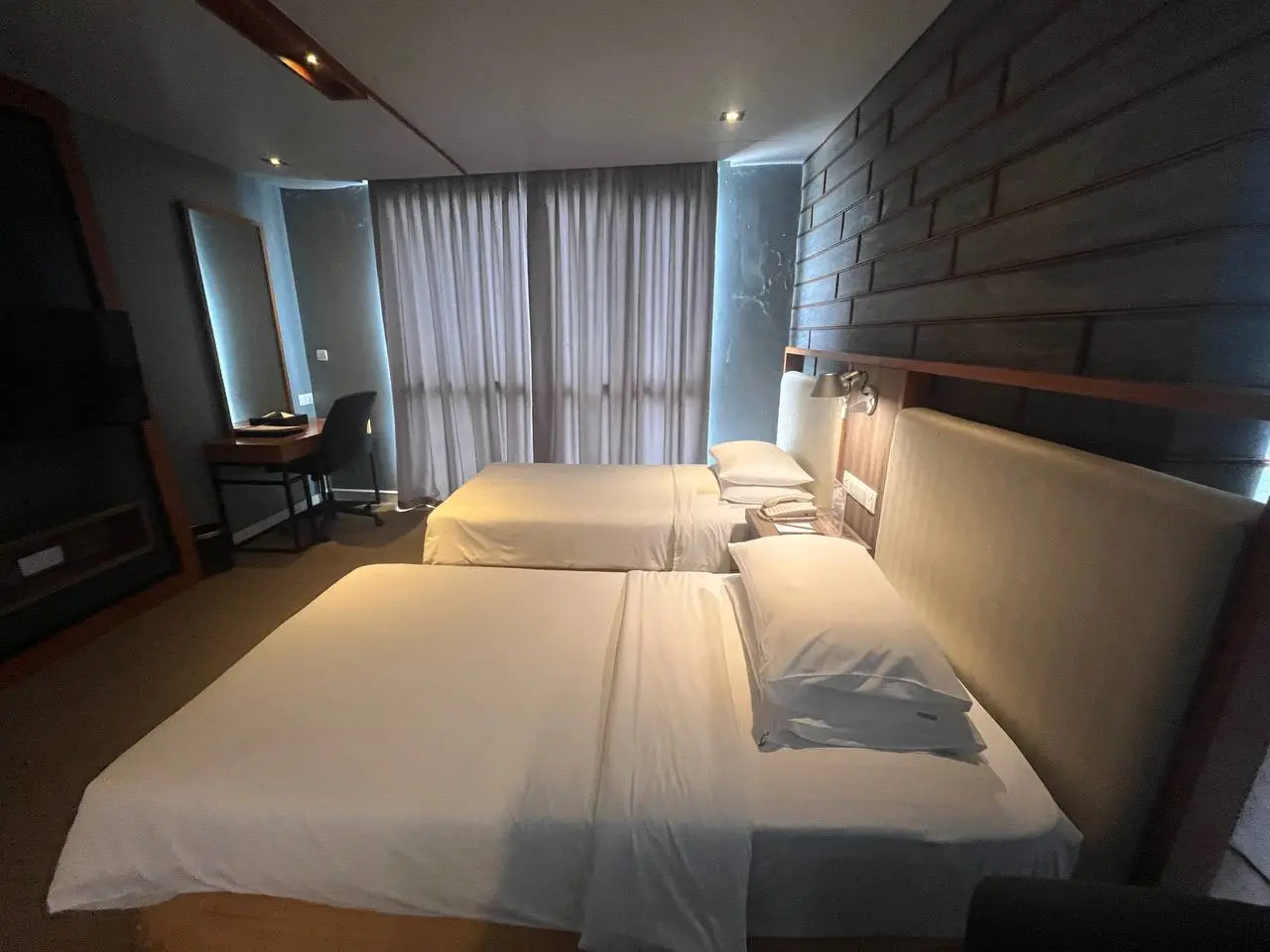 The Link Yangon Boutique Hotel