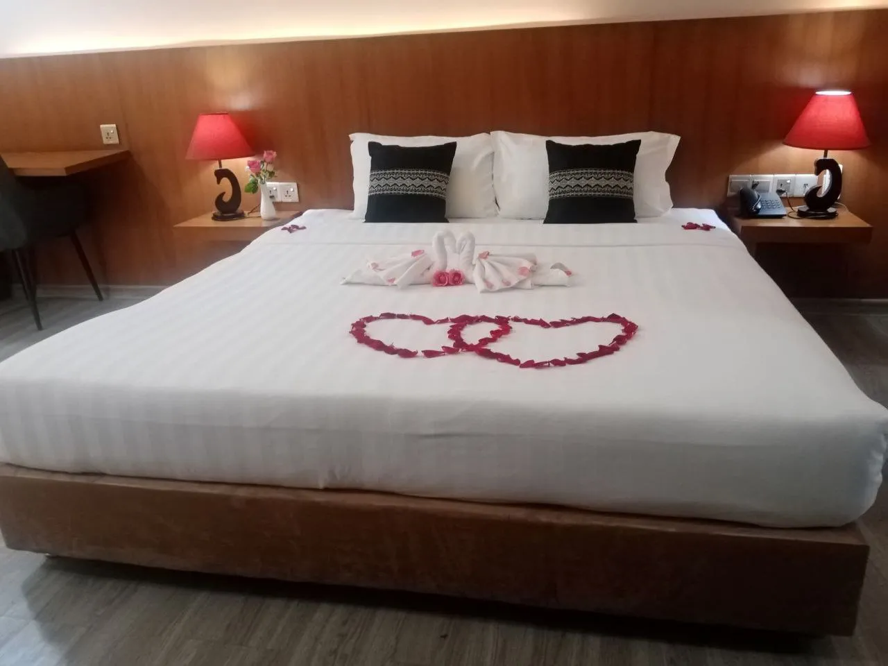 Elegant Pyi Thar Yar Hotel