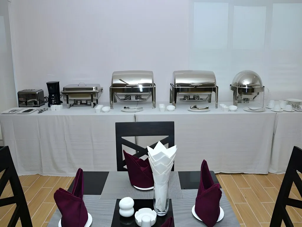 Platinum River View Hotel