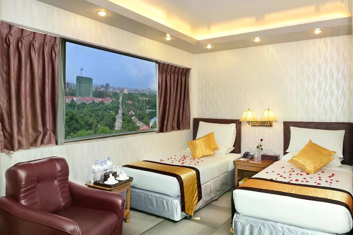 Hotel Grand United Ahlone