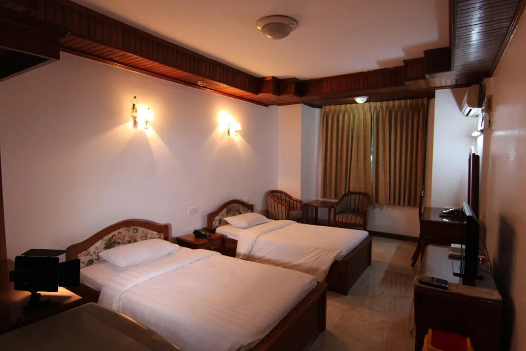 Royal White Elephant Hotel