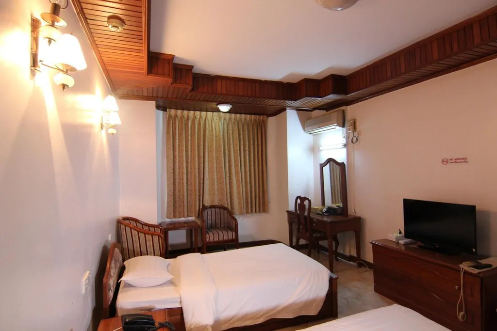 Royal White Elephant Hotel