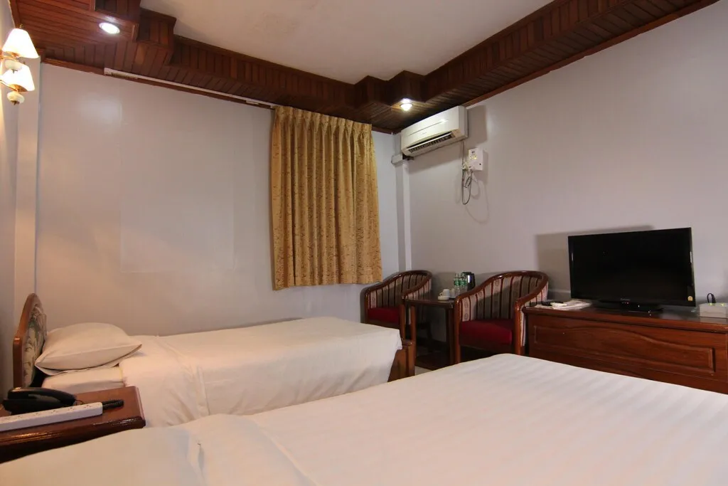 Royal White Elephant Hotel