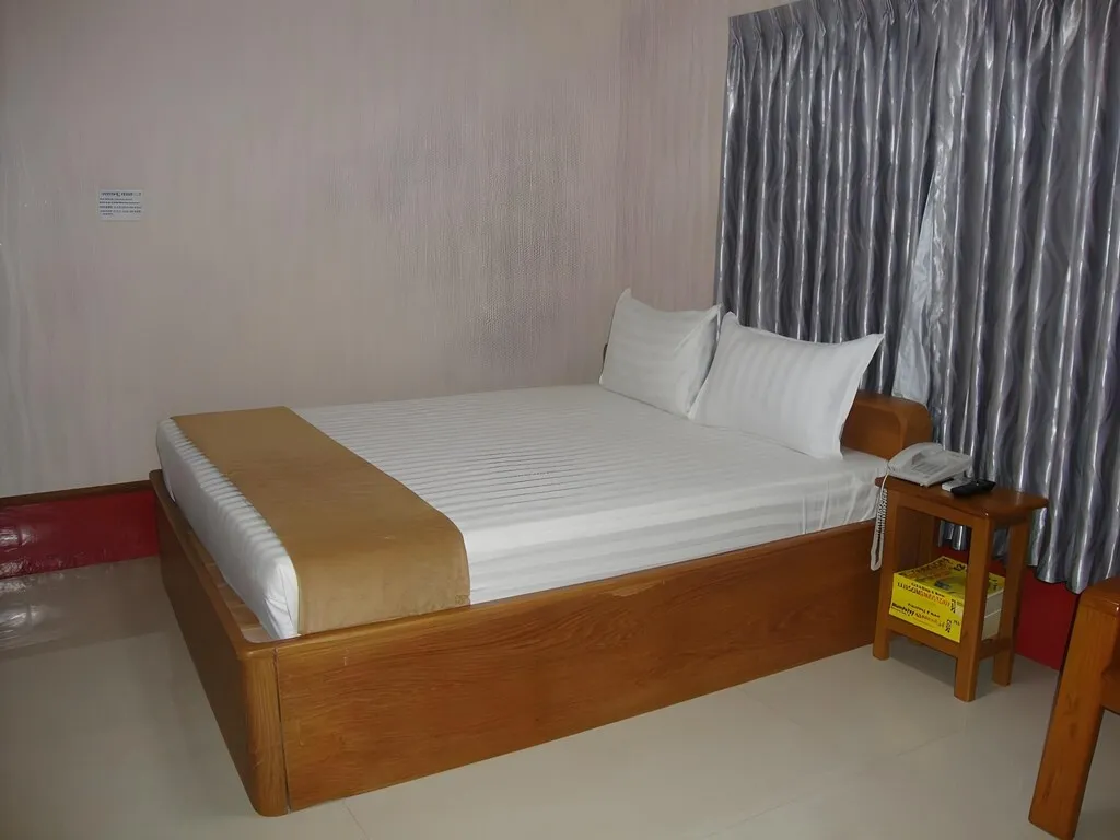 Aung Thapyay Hotel 2