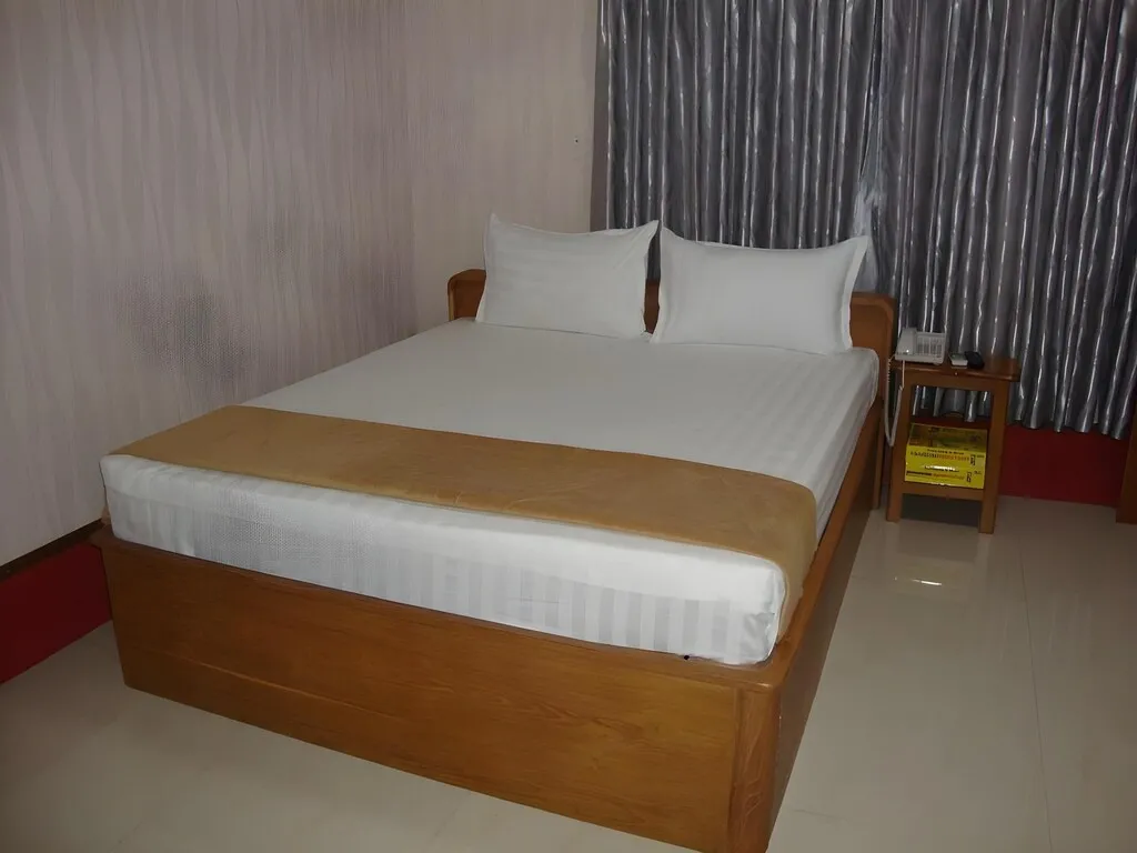 Aung Thapyay Hotel 2