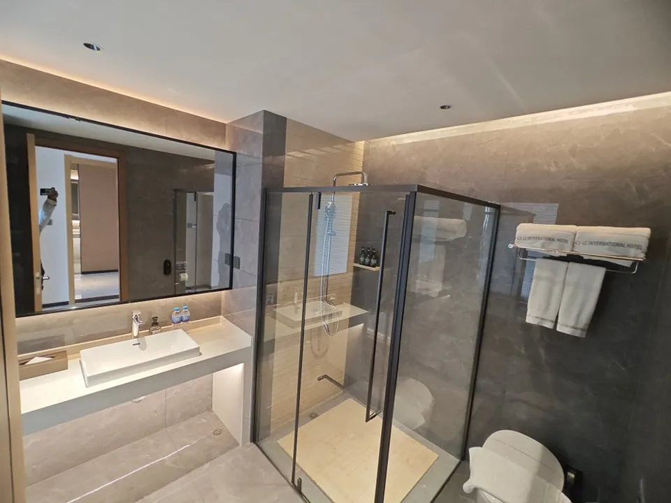 LC International Hotel