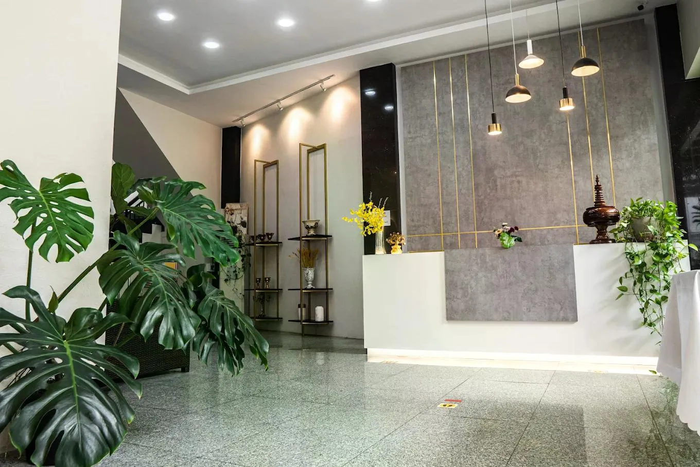 Sunshine Princess Hotel