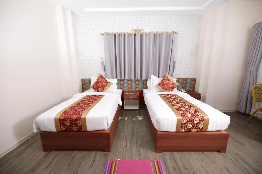 H Plus Hotel Yangon