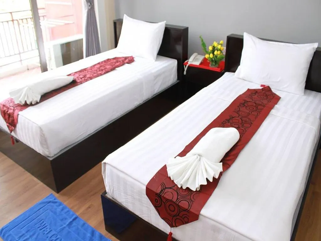 Hotel Ayeyarwady Chaung Thar