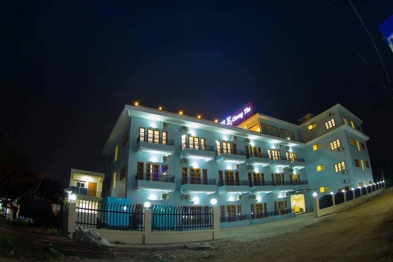 NOBLE Chaung Thar Hotel
