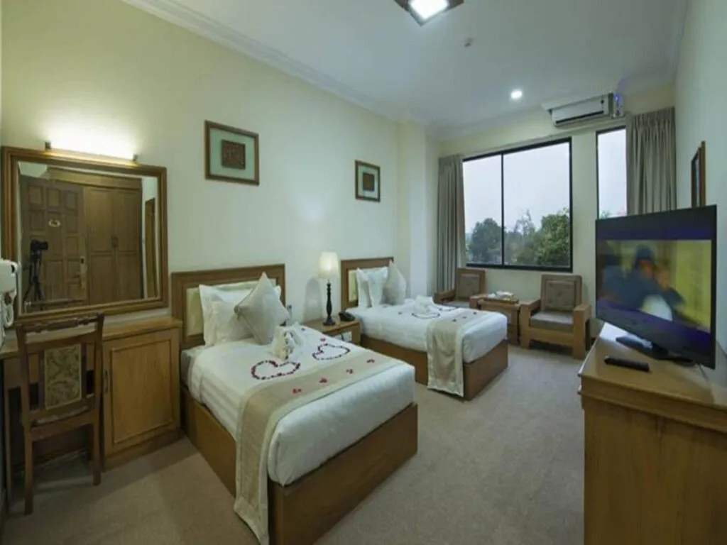 Hotel Shwe Nan Htike ( Pyin Oo Lwin )