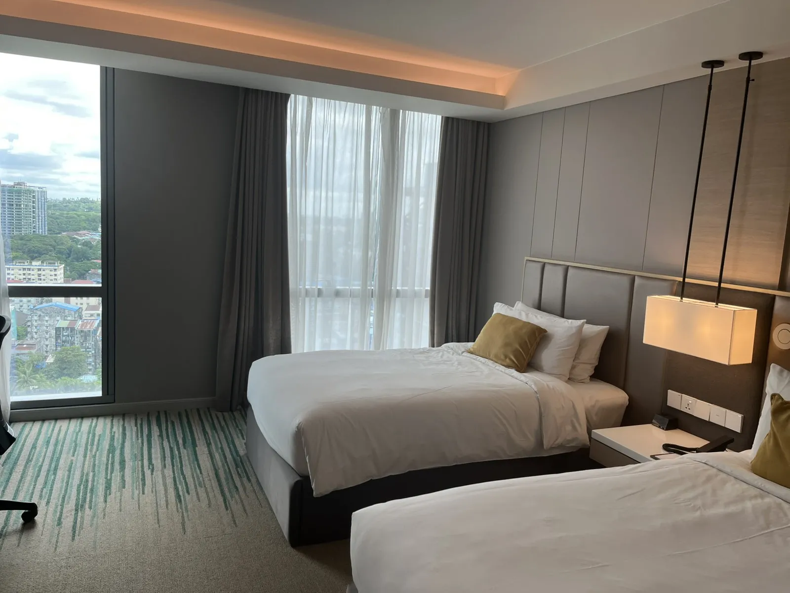 ZEALAX HOTEL & RESIDENCE