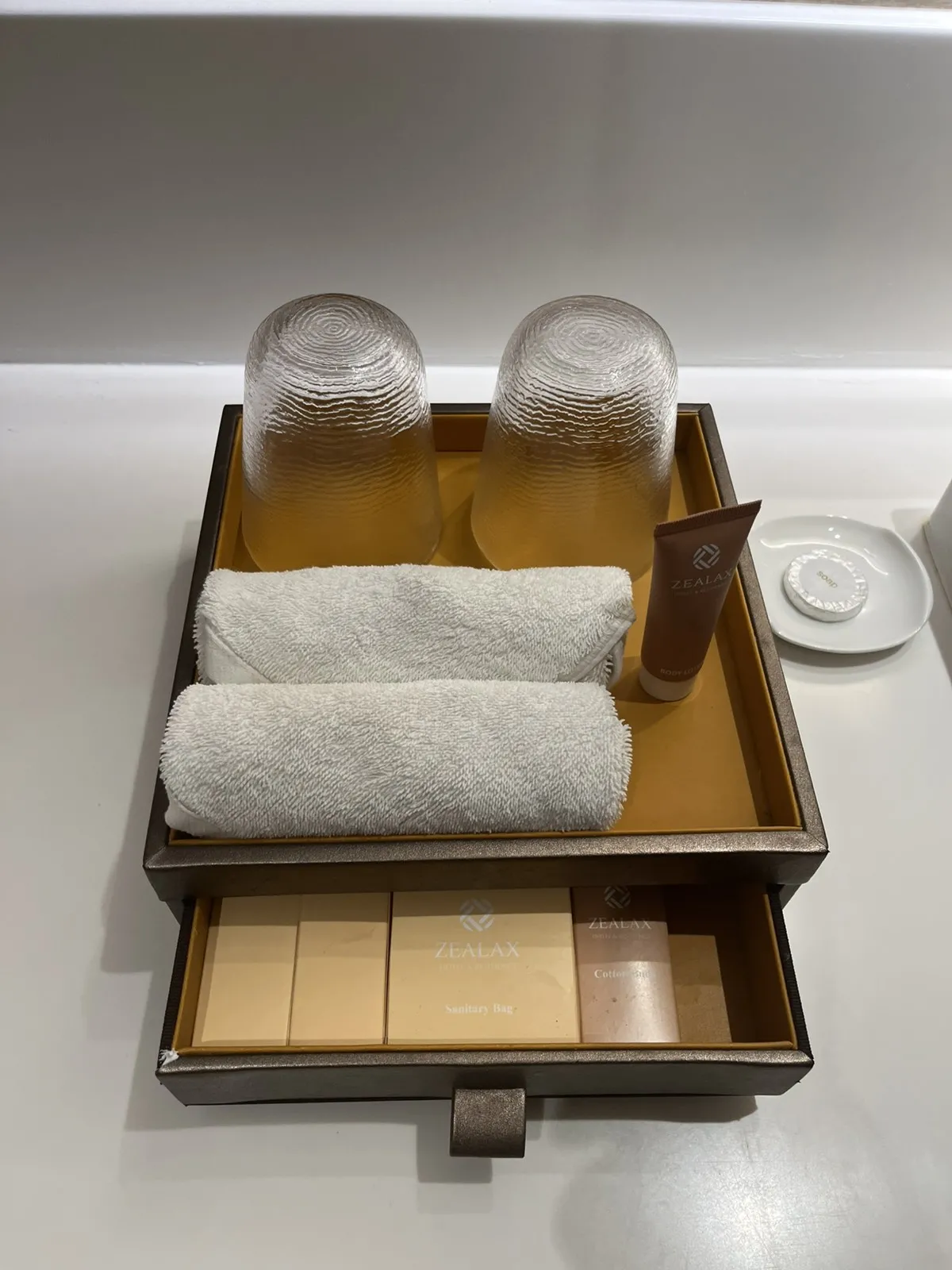 ZEALAX HOTEL & RESIDENCE