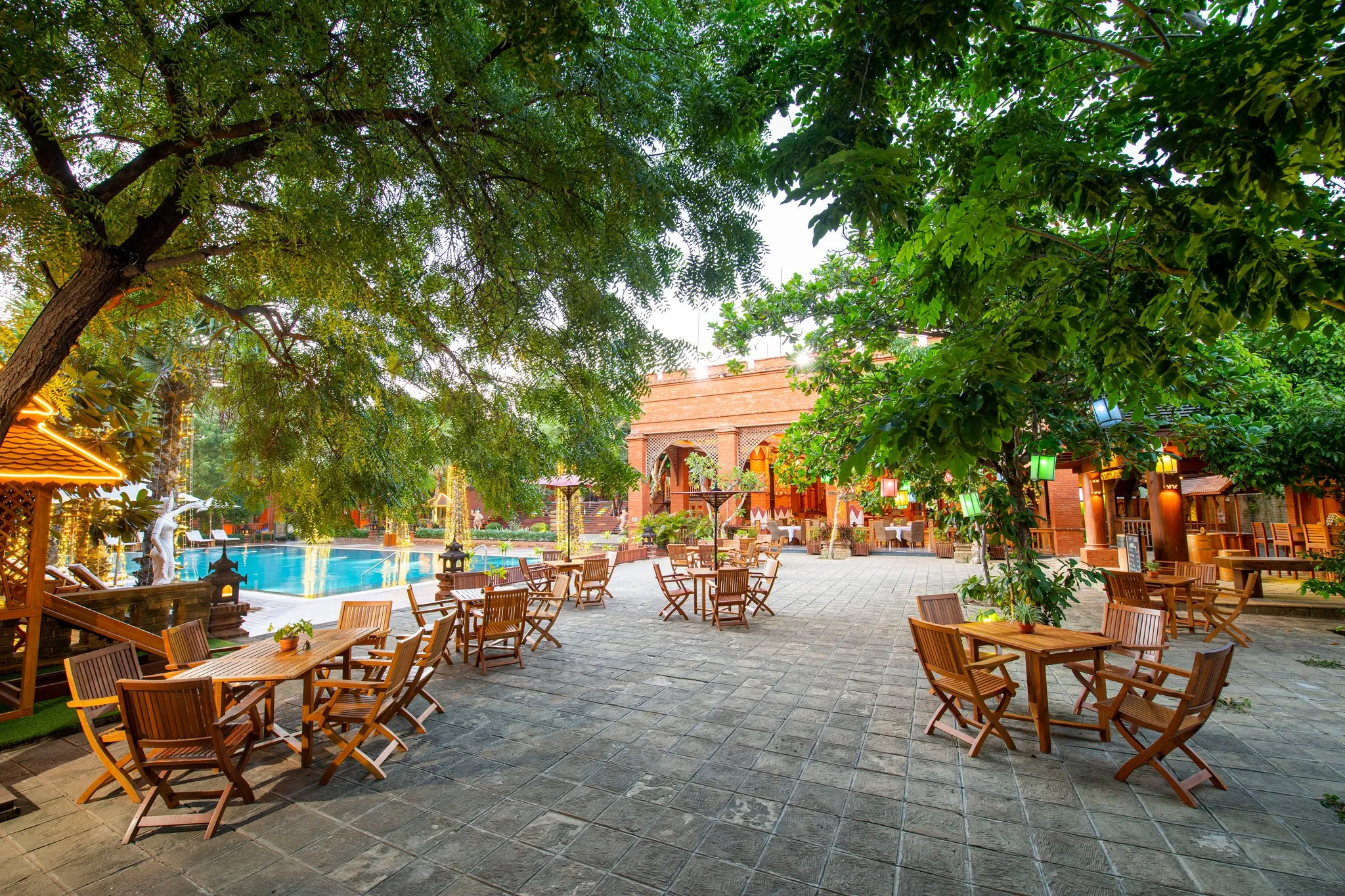 Heritage Bagan Hotel