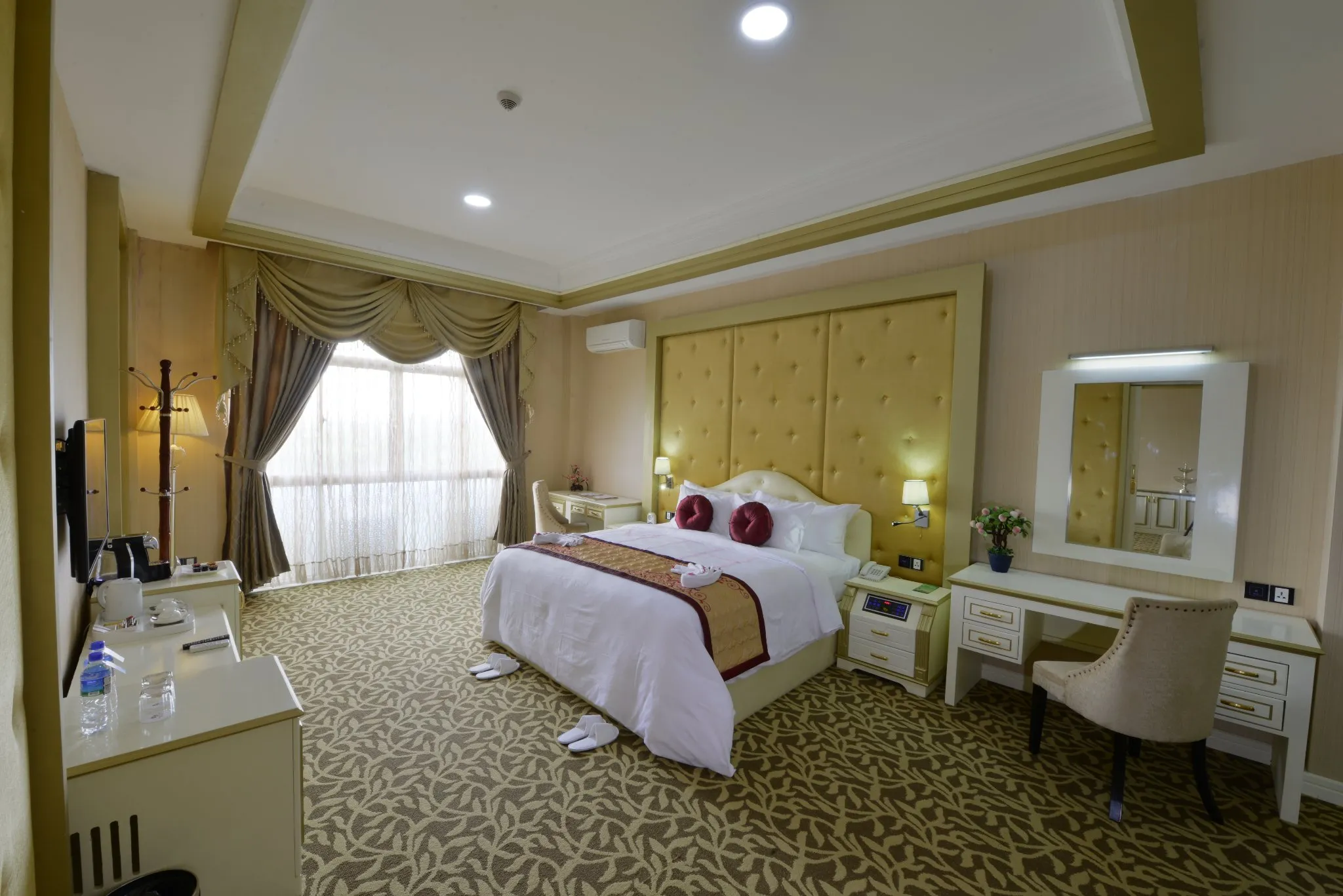 Mingalar Thiri Hotel