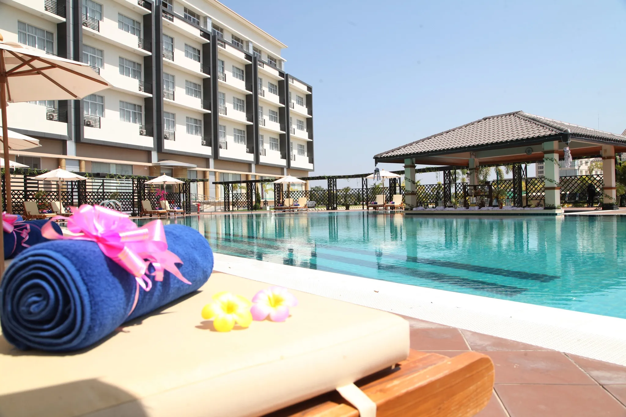 Mingalar Thiri Hotel