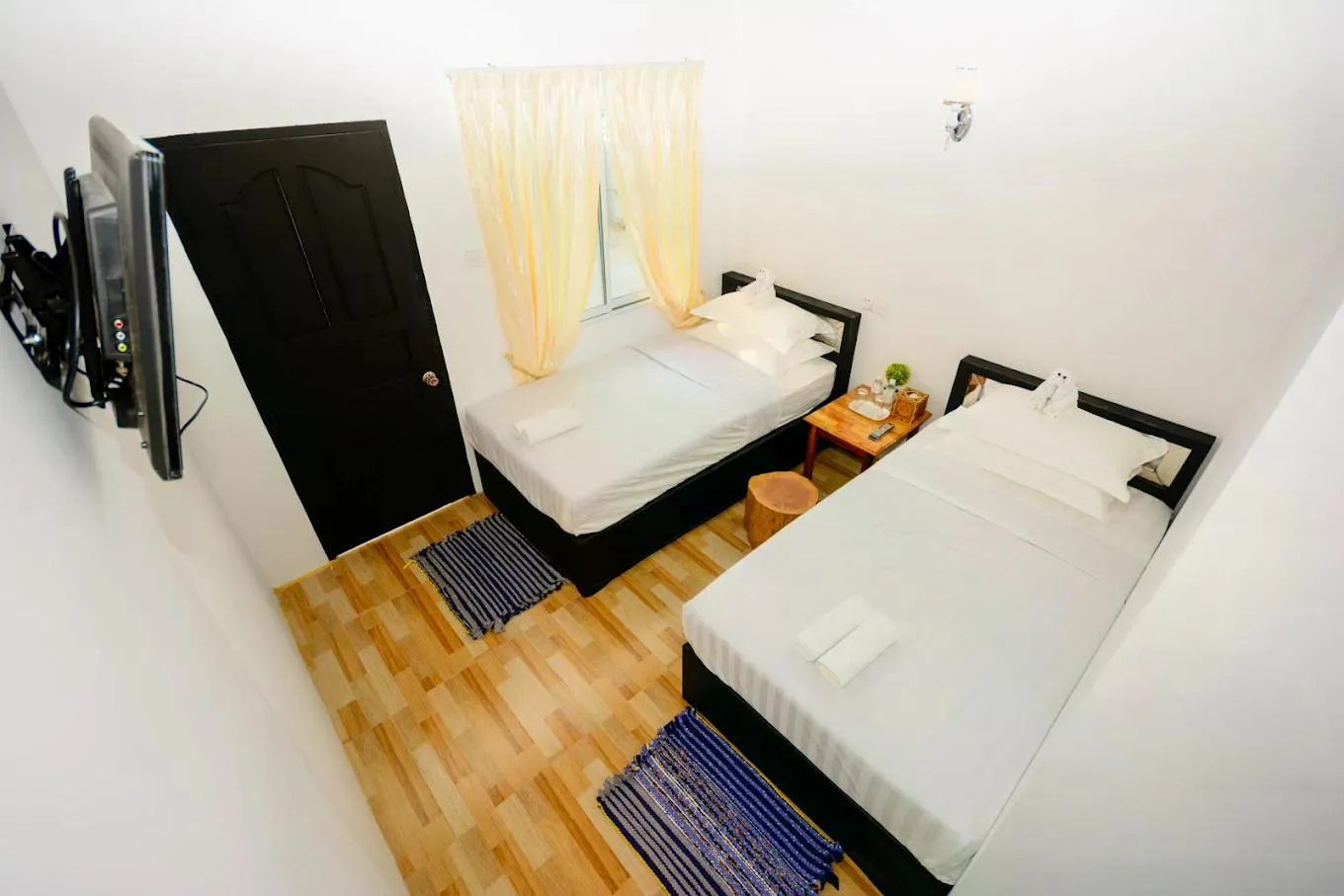 Shwe Nadi Guest House