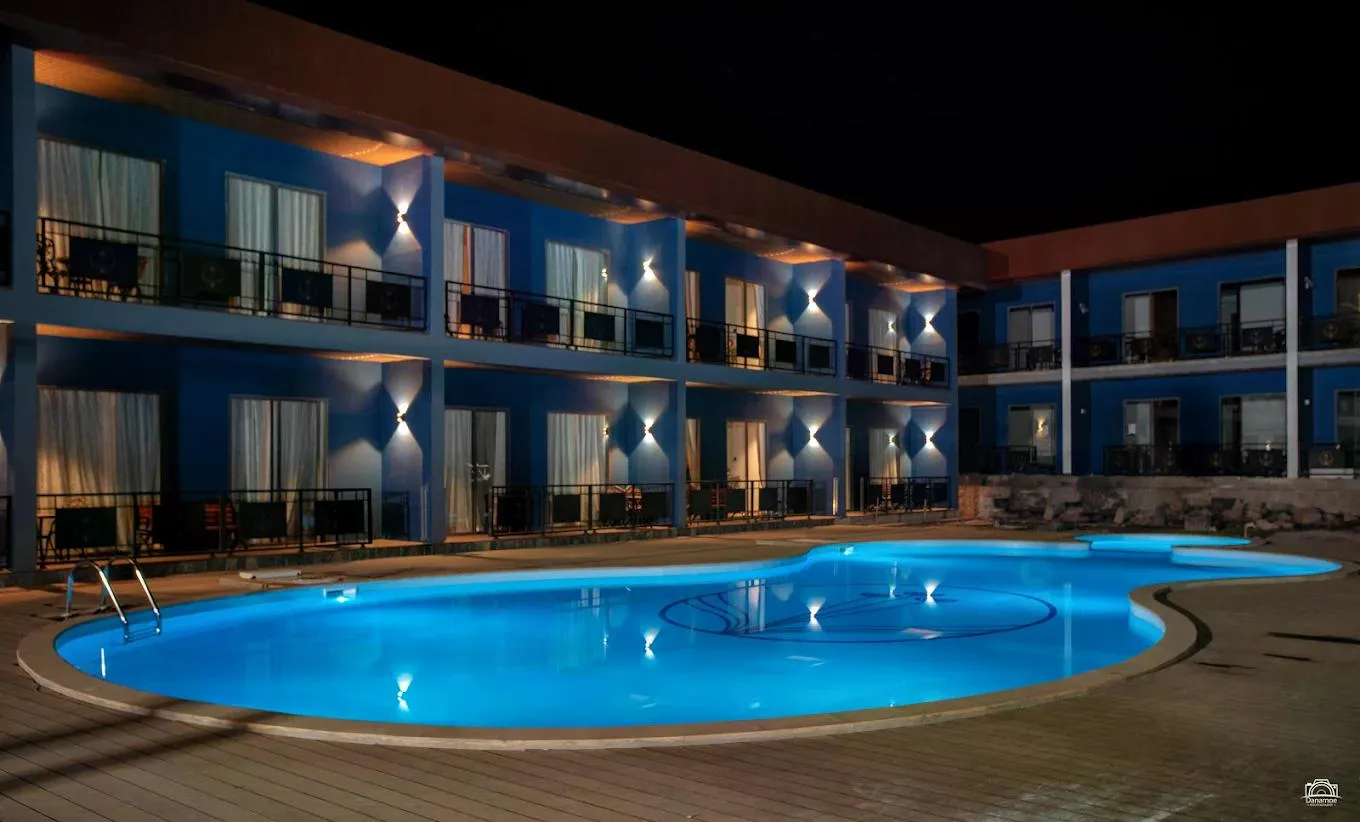 The Waiting Lodge Hotel